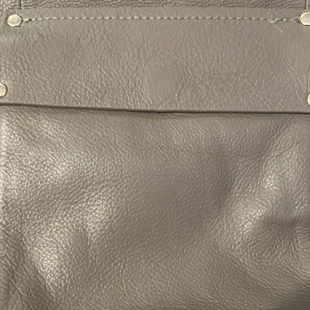 NWT Kooba large roomy lots of pockets expandable zip close satchel in taupe